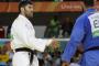 Egyptian judo fighter refuses to shake Israeli opponent's hand