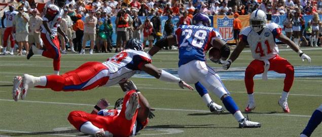 Adrian Peterson running the Ball during the NFL Pro Bowl 