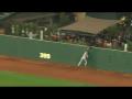 Gomez makes leaping grab, crashes into wall Gomez makes leaping grab, crashes into wall