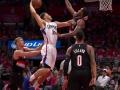 Blake Griffin Throws Down a Monster One-Hand Jam! Blake Griffin Throws Down a Monster One-Hand Jam!