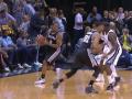 Kawhi Leonard Goes Off for 32 In Game 3 Kawhi Leonard Goes Off for 32 In Game 3